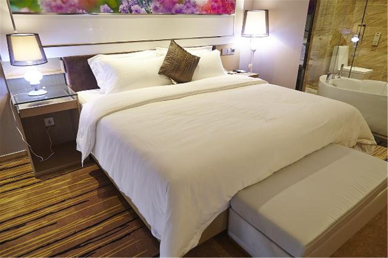 Lavande Hotel Baogang Avenue Guangbai Xinyi Branch 광저우 외부 사진