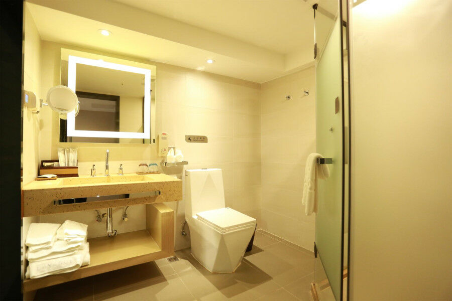 Lavande Hotel Baogang Avenue Guangbai Xinyi Branch 광저우 외부 사진